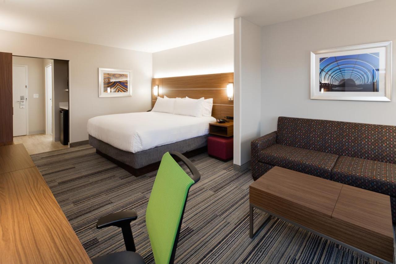 Holiday Inn Express East Peoria - Riverfront By Ihg Exterior foto